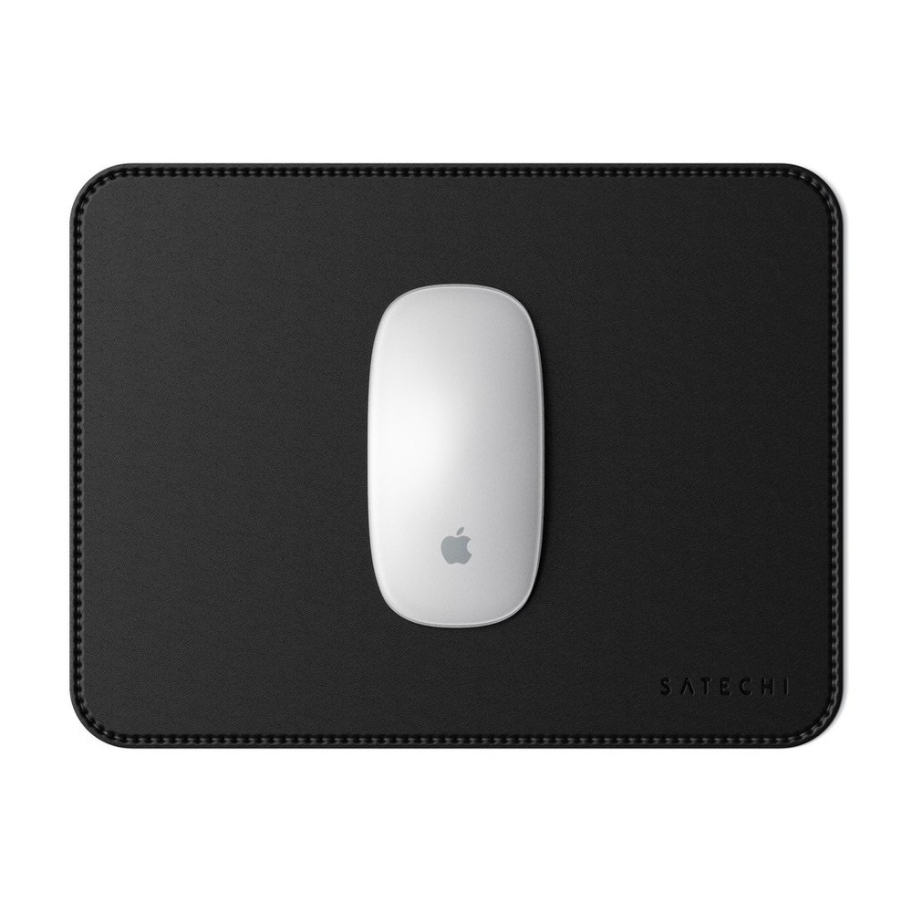 Satechi Mouse Pad Black - with mouse